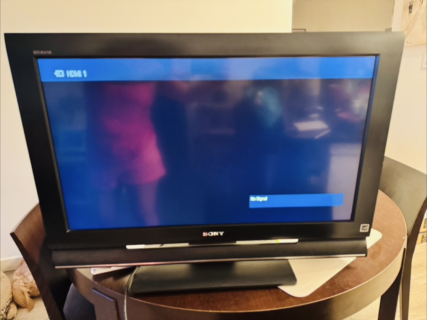 Sony Bravia LCD HDTV - photo 2
