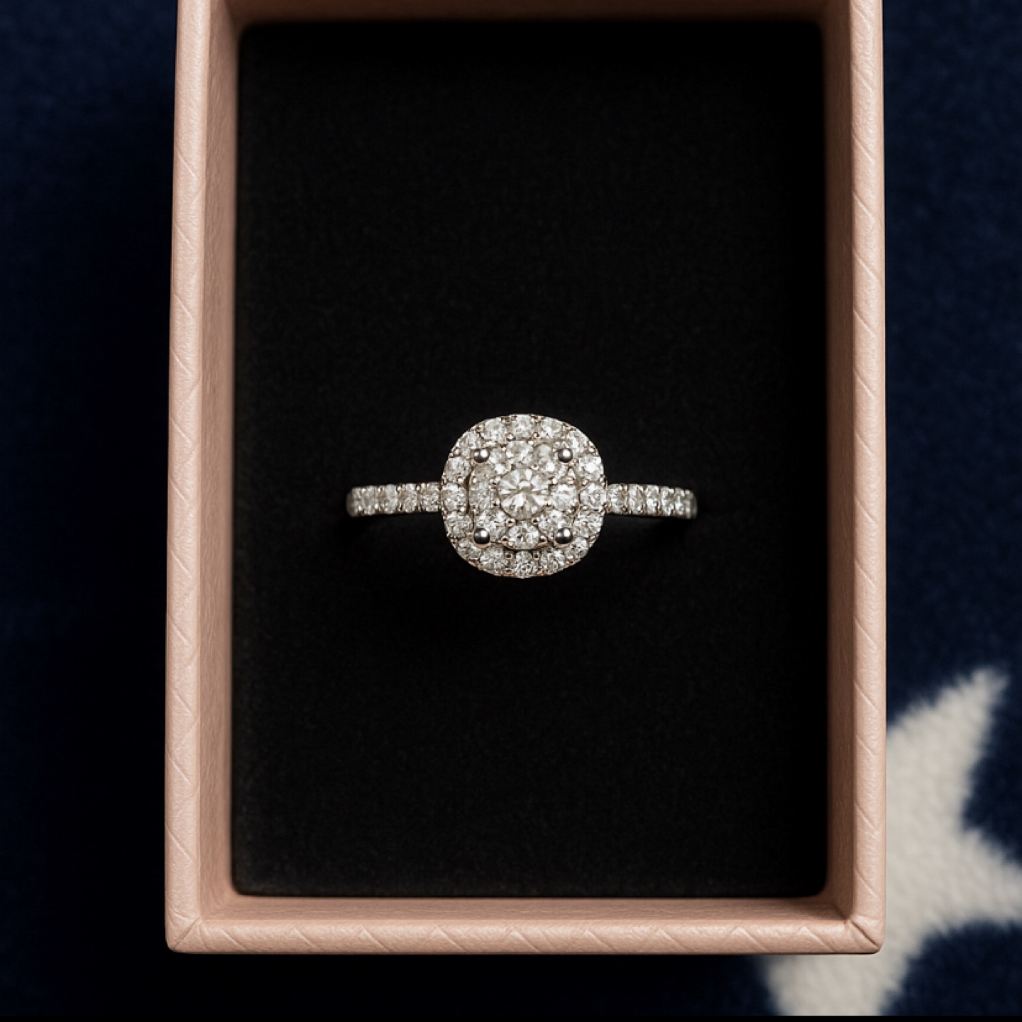 💍 0.5 Carat Moissanite Engagement Ring