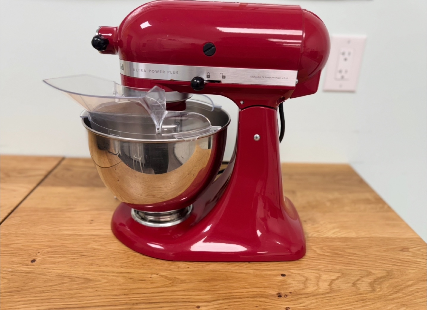 KitchenAid Ultra Power Plus Stand Mixer - Red