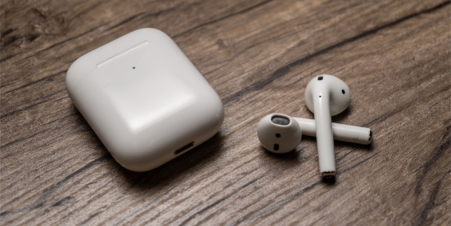 Apple AirPods 2 - photo 2