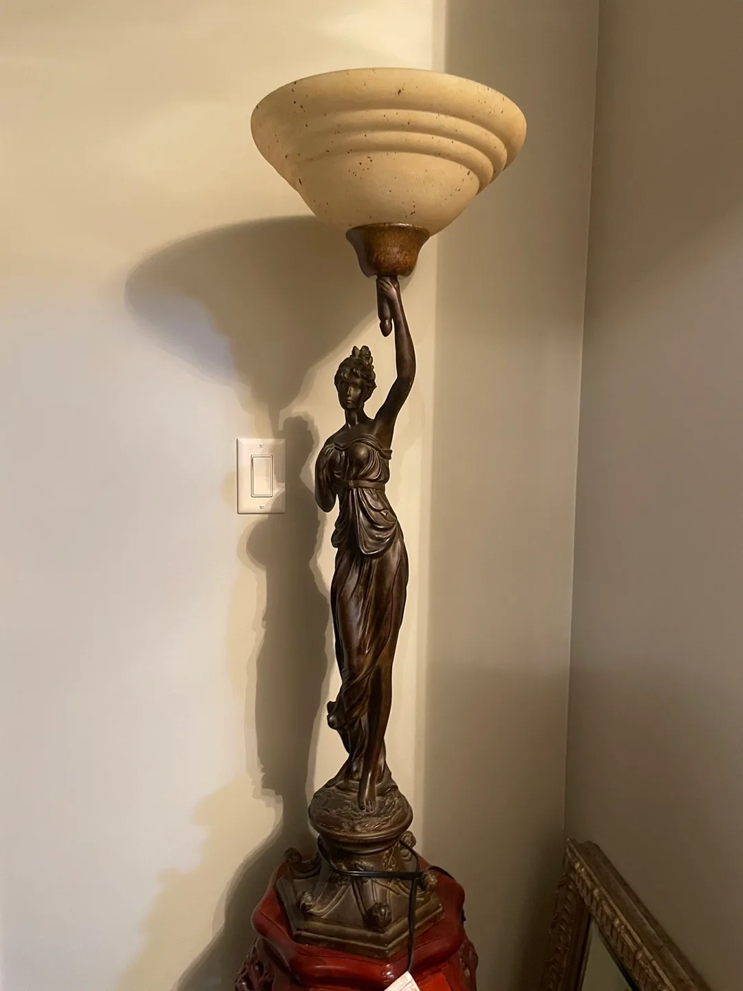 Elegant Floor Lamp with Sculpted Figure thumbnail