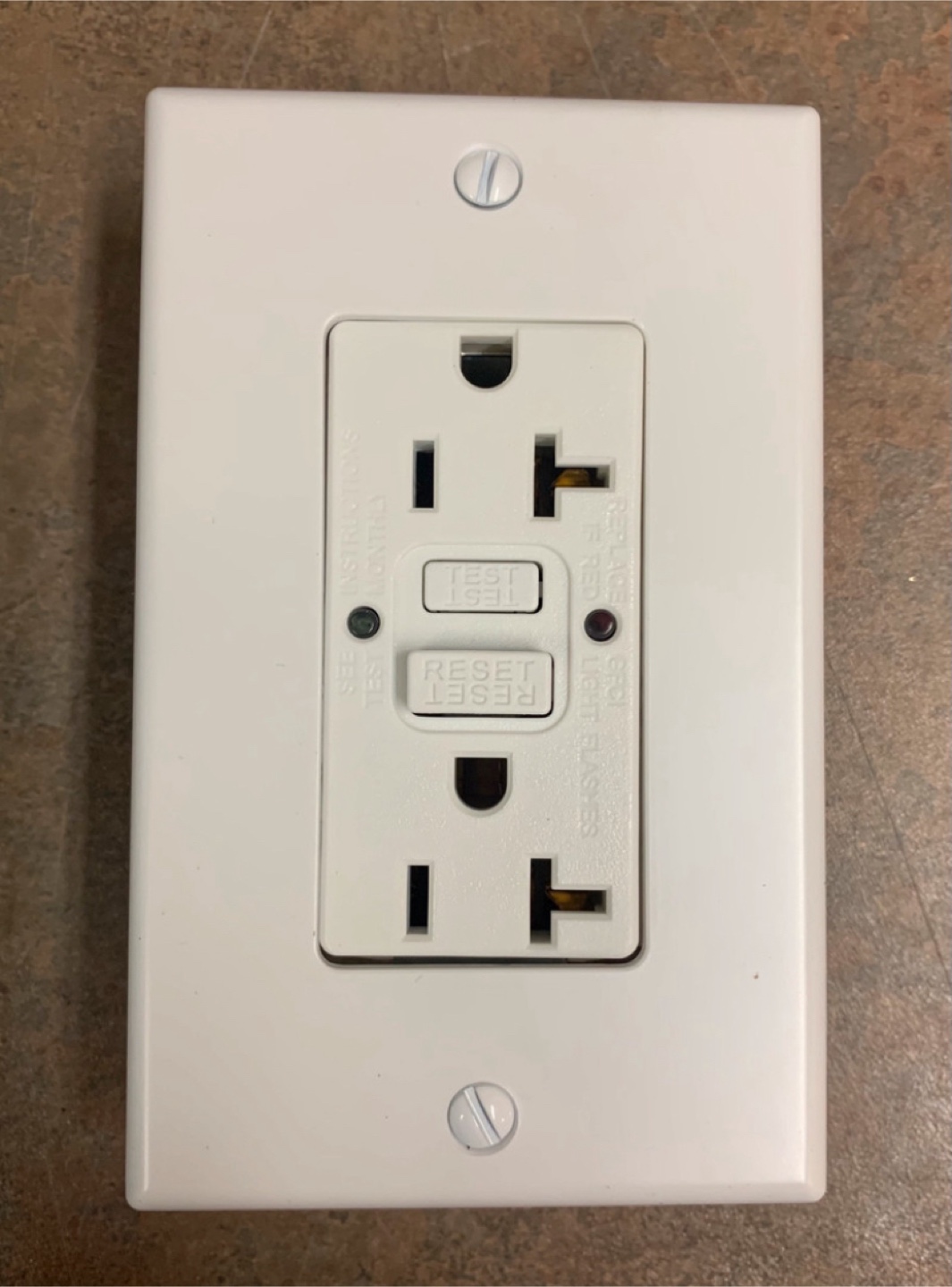 Hubbell GFCI, 20 Amp, 125V, Receptacle, Brand New - photo 2