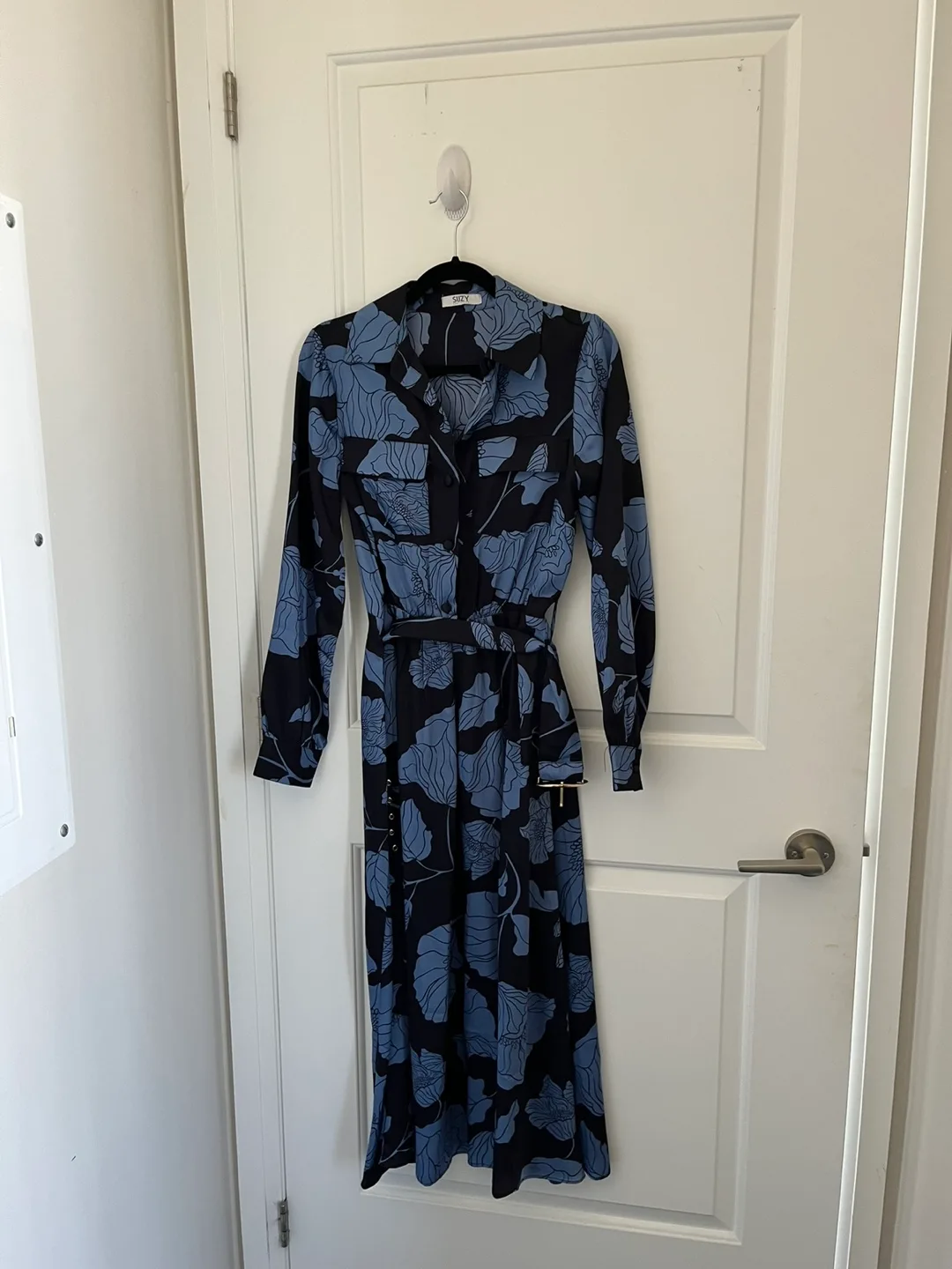 Suzy Floral Midi Dress thumbnail