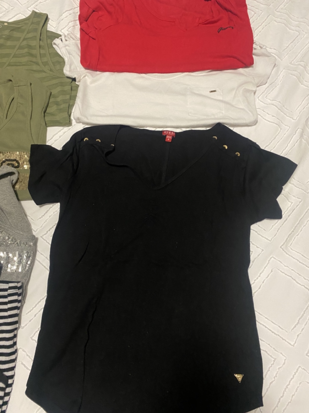 Bundle of Guess tops and tanks - photo 4
