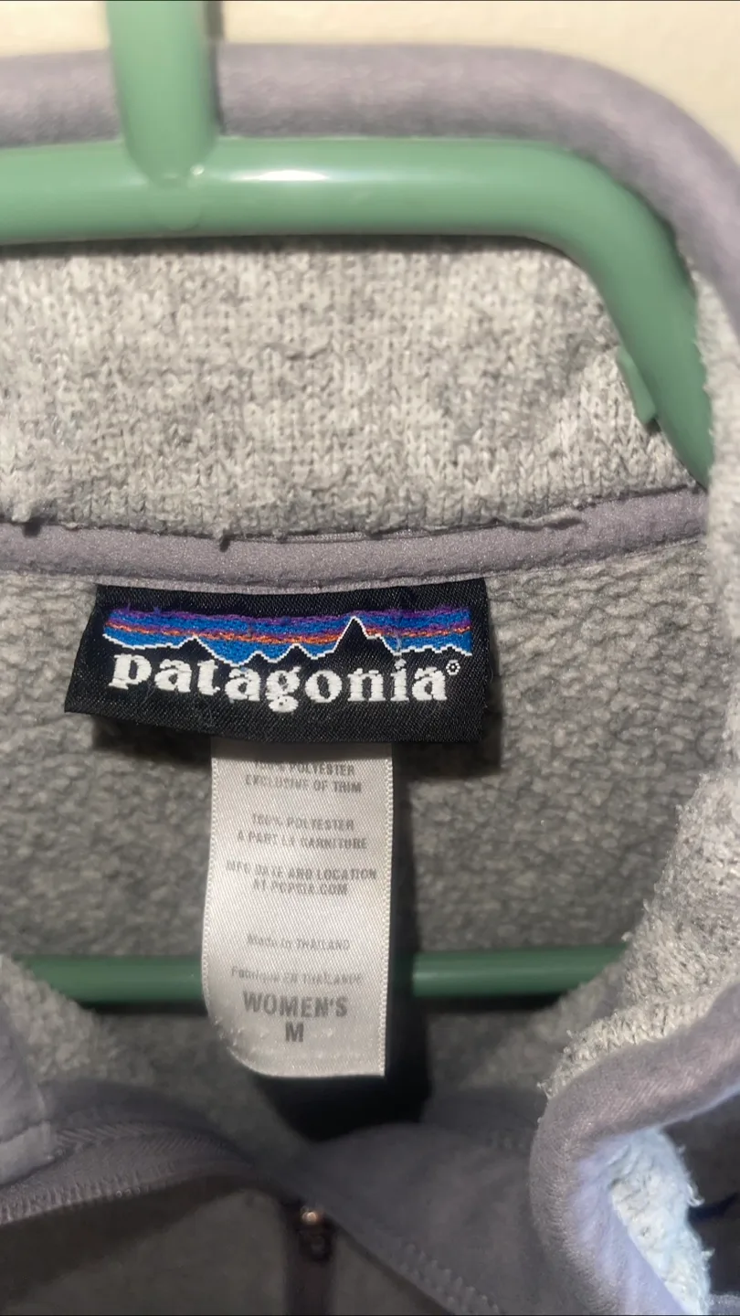 Patagonia Women's M Classic Fleece Zip-Up Jacket thumbnail