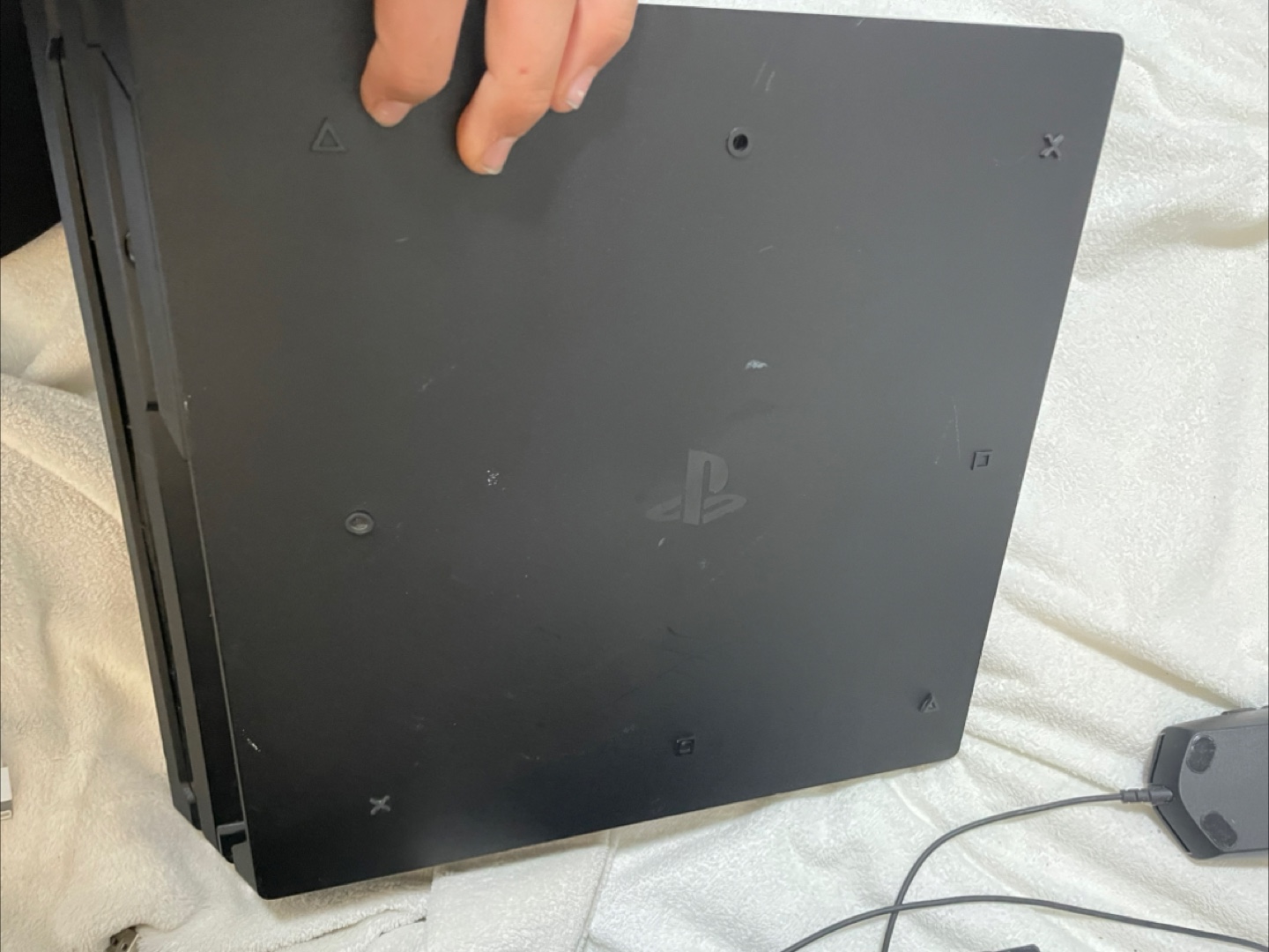 PlayStation 4 Console(send offers) - photo 3