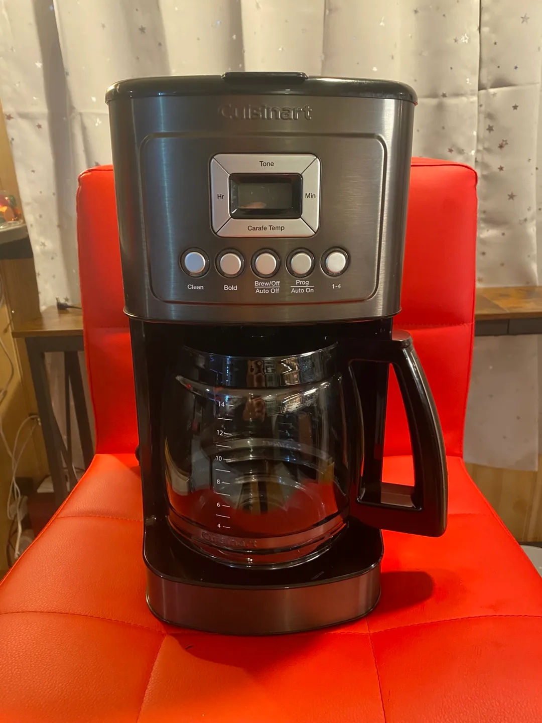 Cuisinart 14-Cup Programmable Coffeemaker thumbnail