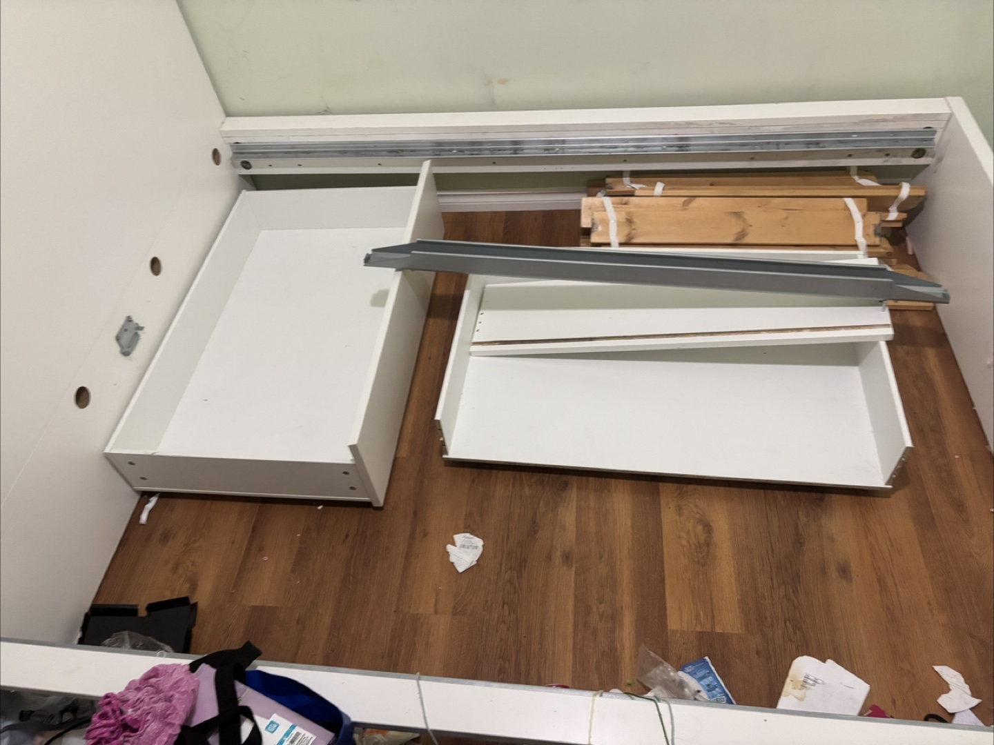 Queen size IKEA MALM White Bed Frame with Drawers - Disassembled - photo 5