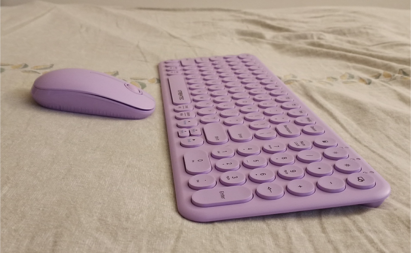 Lavender Wireless Keyboard and Mouse Combo - photo 2