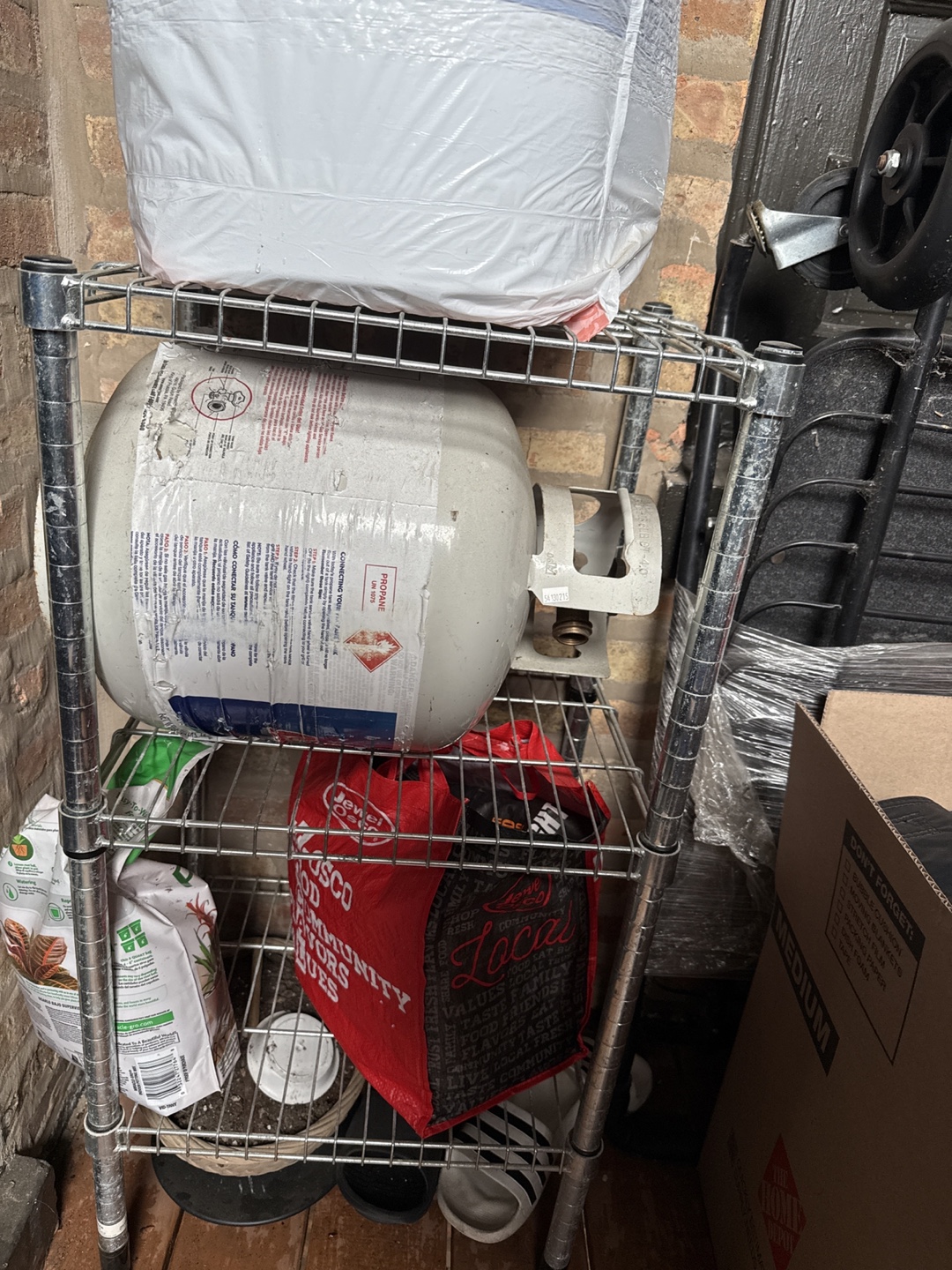 Metal Wire Shelving Unit