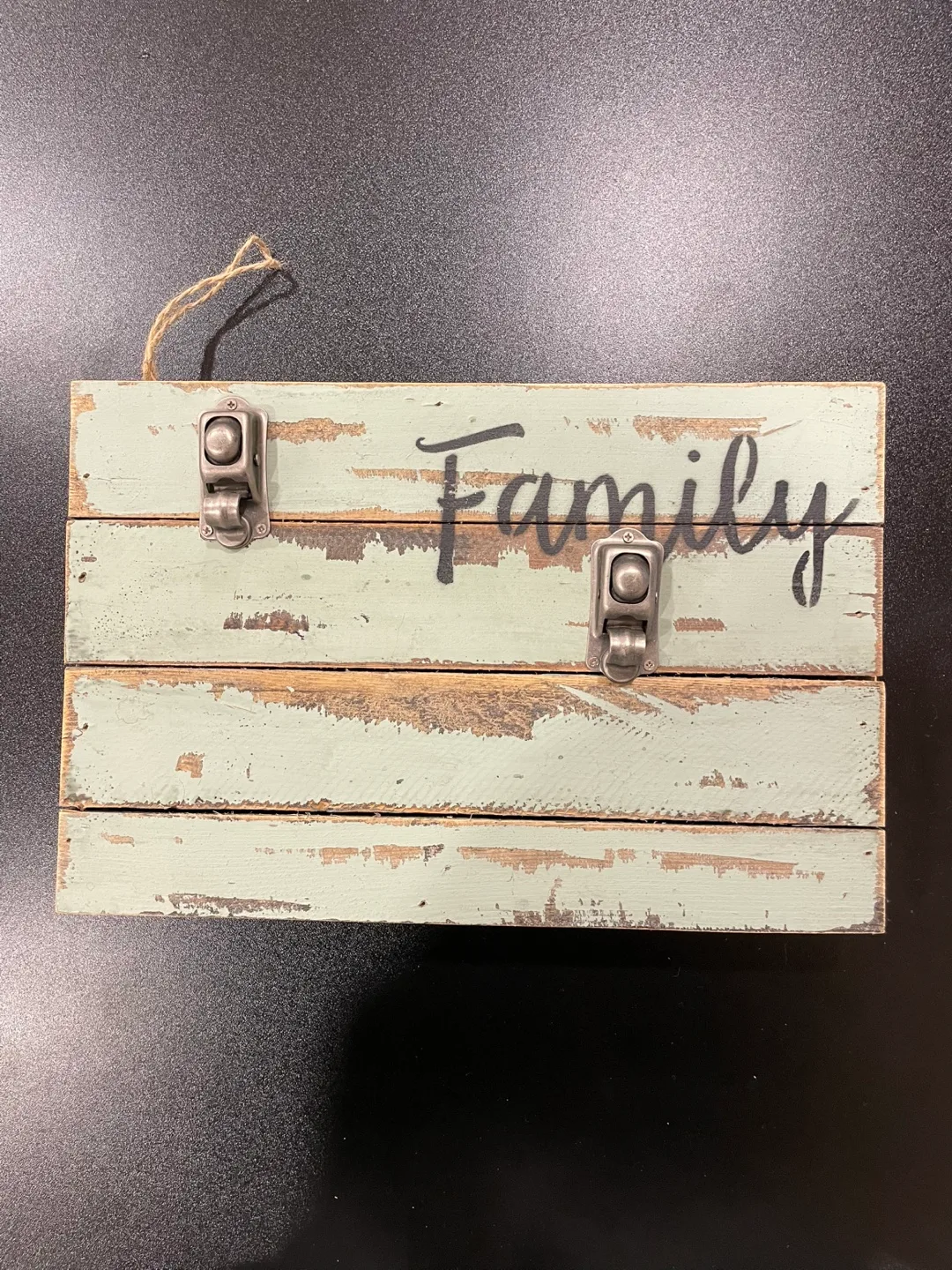 Family Photo Display thumbnail