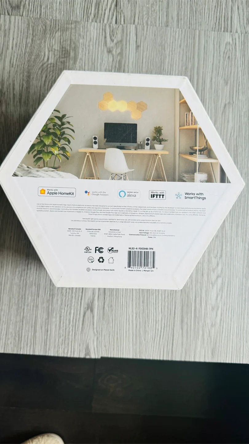 8lite Hexagon LED Wall Light - 7 Panels image indicator(9)