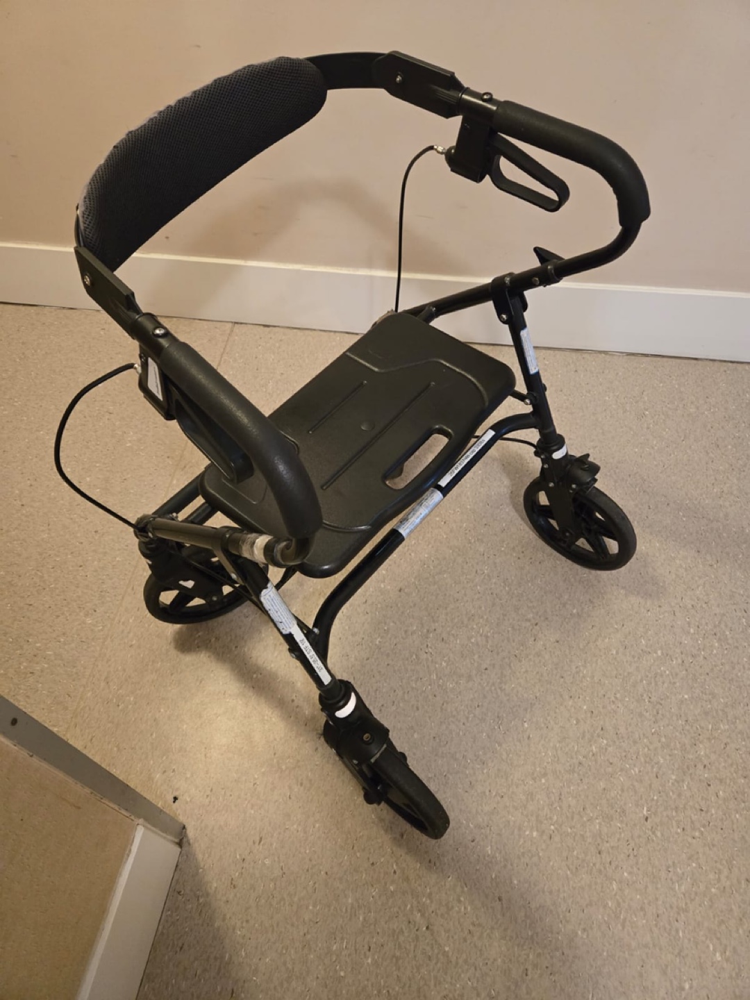 ProDe3 Walkers Rollator - photo 2