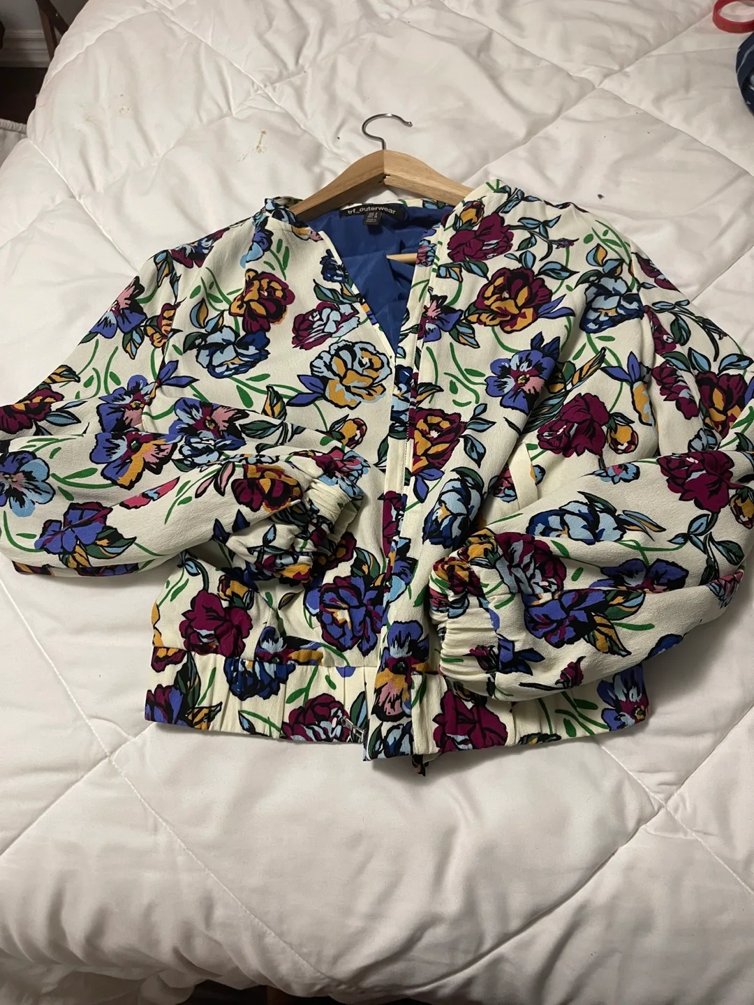 trf Floral Bomber Jacket Size S thumbnail