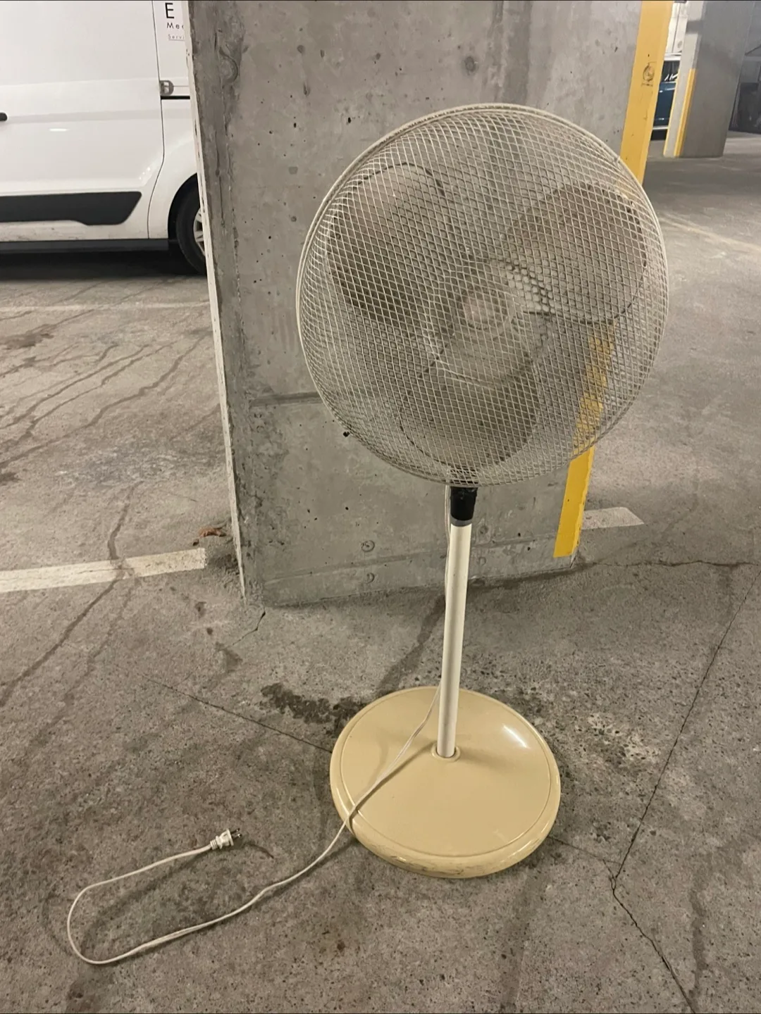 Standing Fan #Freecycle thumbnail