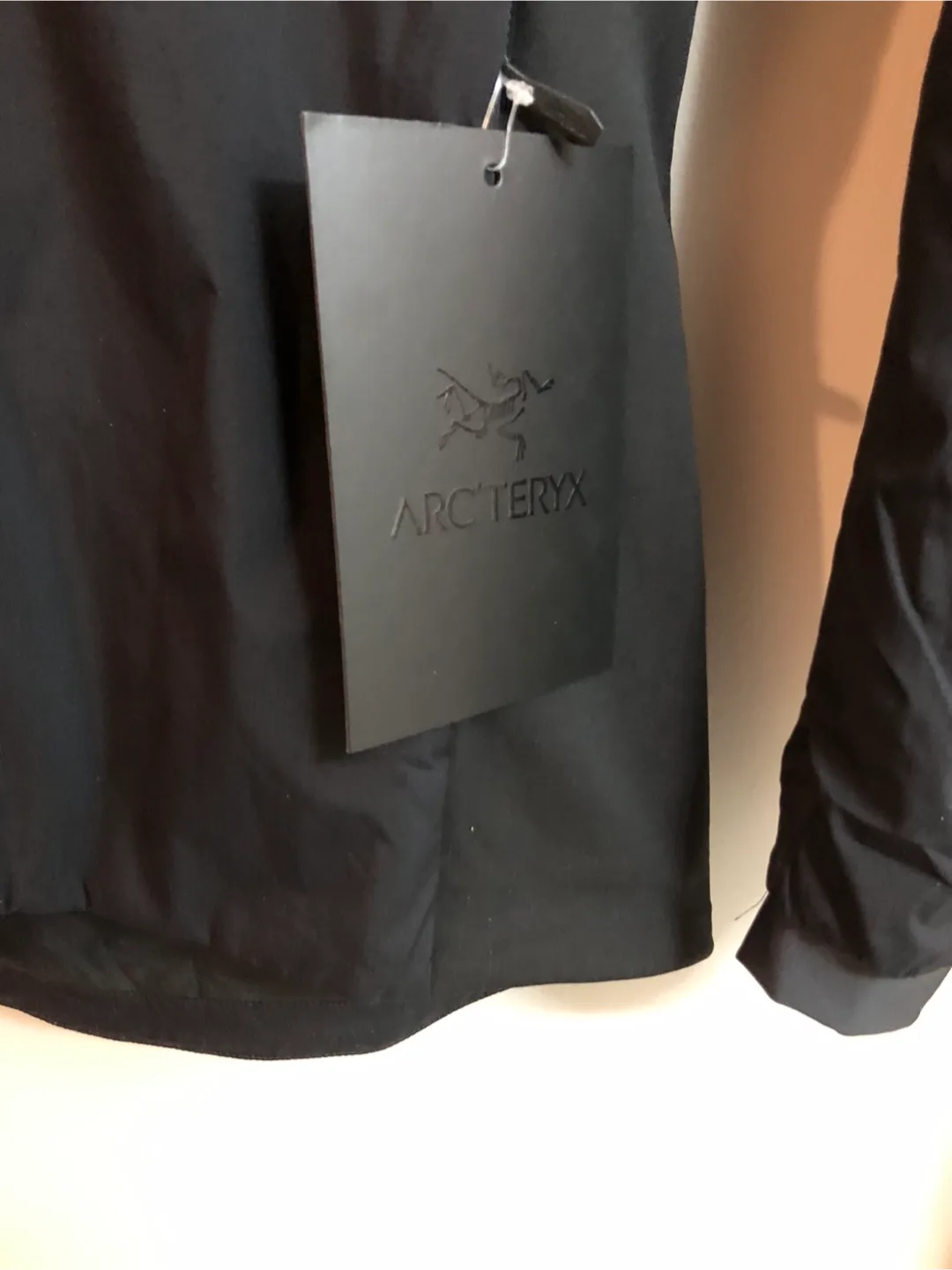 Arc’teryx Atom LT Jacket (Women XS) (Brand New) image indicator(3)