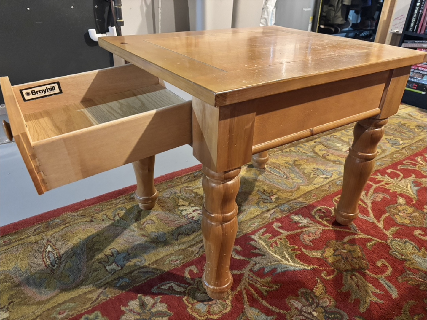 Pair of Broyhill End Tables - photo 4