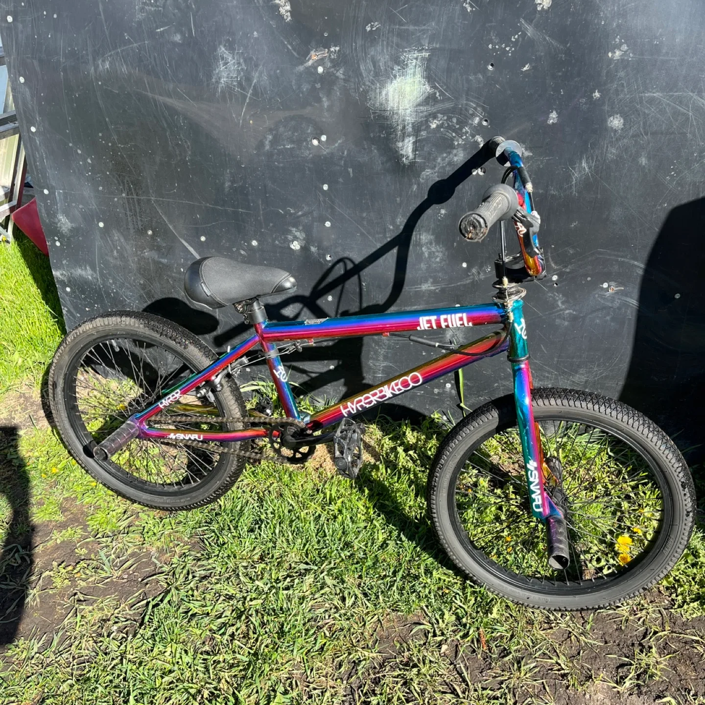 HYPER BMX IS READY TwO RIDE FOR BIKE PARKS AND BIKE TRIALS. thumbnail