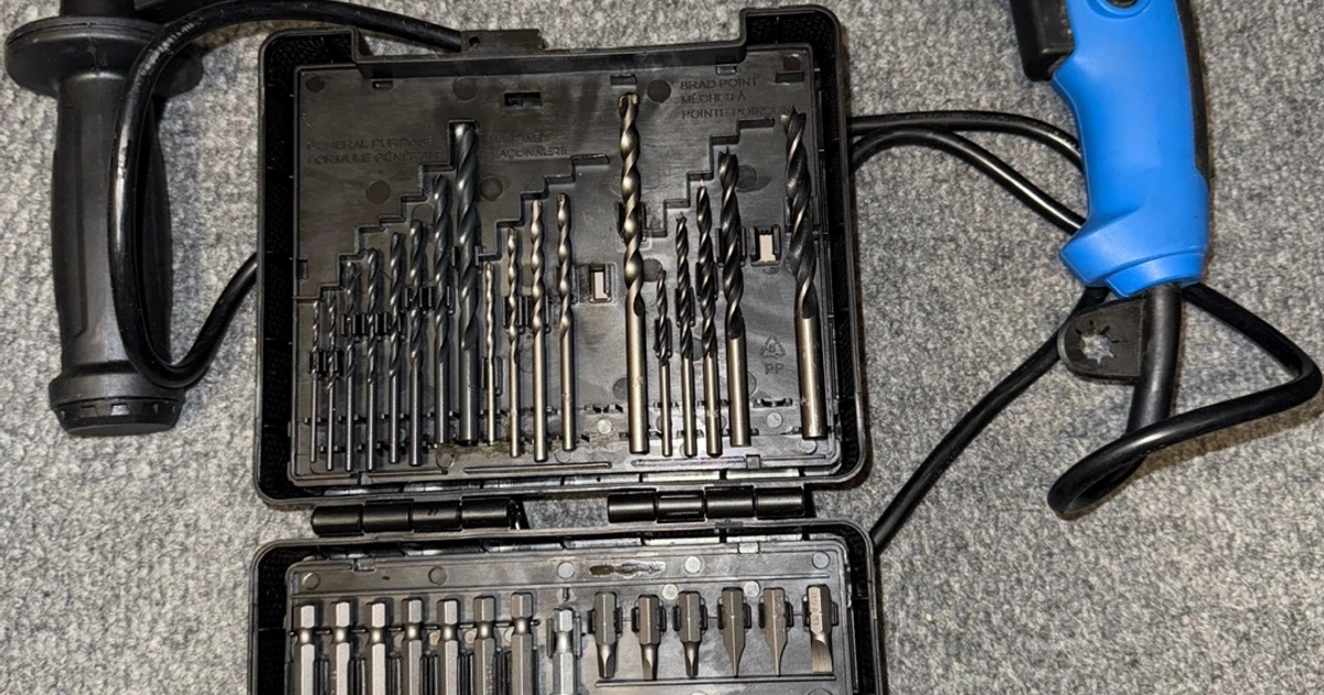 Mastercraft Speed Hammer Drill & 50-pc Screwdriver & Drill