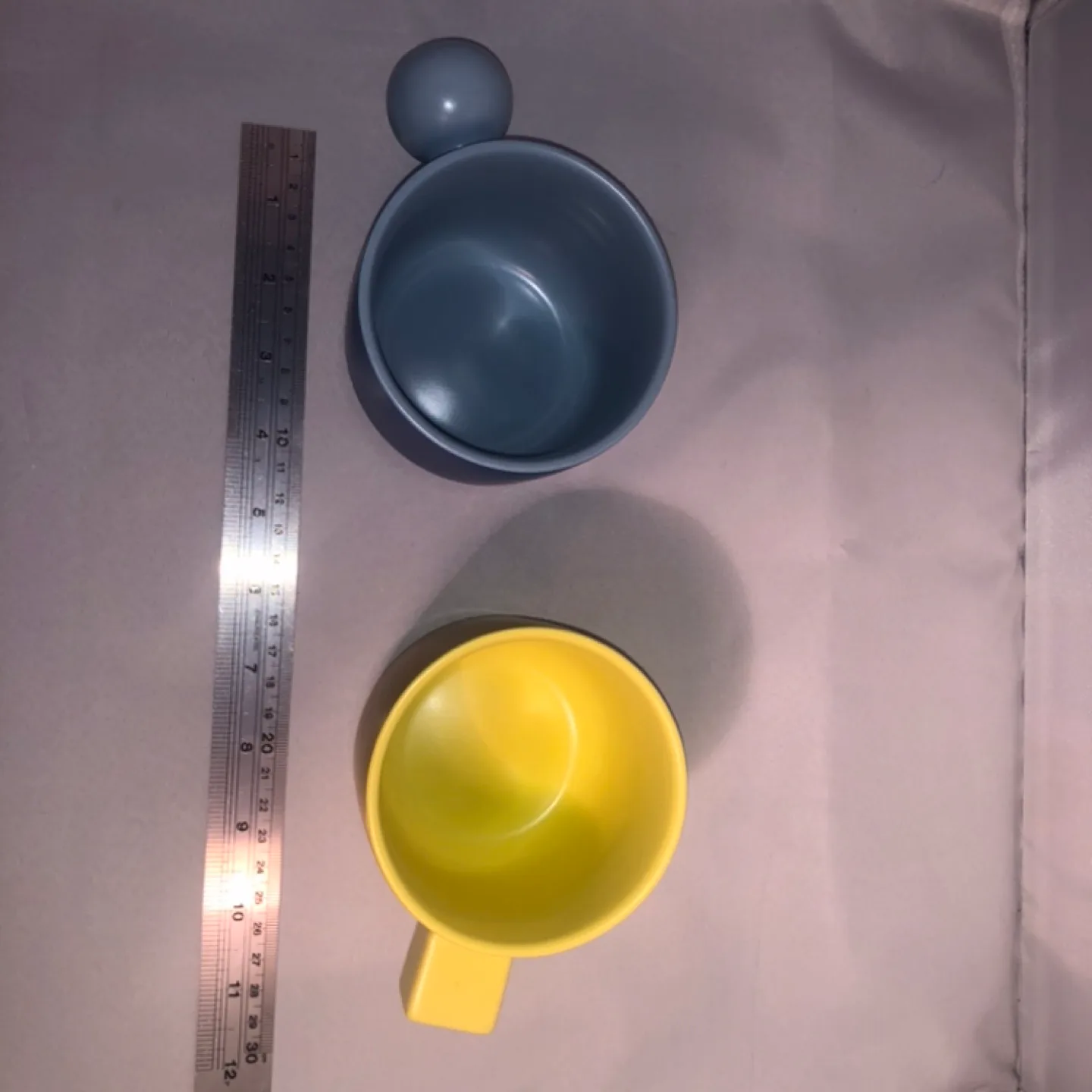 Set of Two Oui Ceramic Mugs - Blue and Yellow image indicator(4)