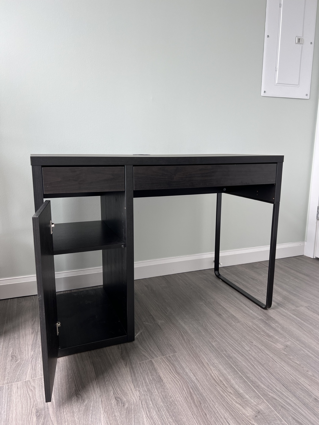 IKEA MICKE Desk - Dark Brown - photo 4