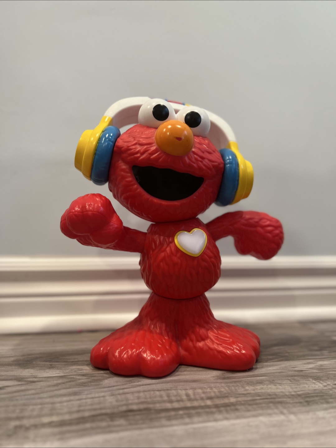 Elmo Sesame Street Dancing Figure Toy