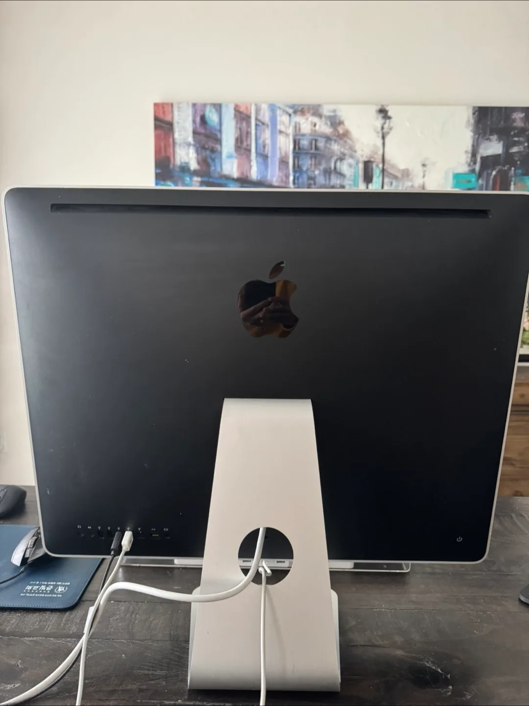 Apple iMac 27-inch Aluminum Desktop Computer image indicator(2)