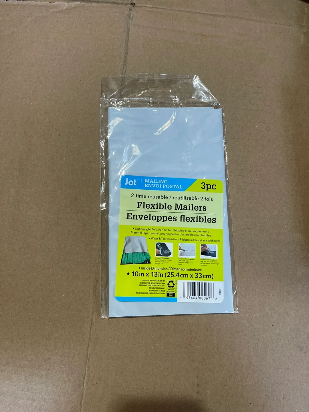 #Freecycle Craft Supplies Bundle: Tissue Paper, Mailers & More! image indicator(5)