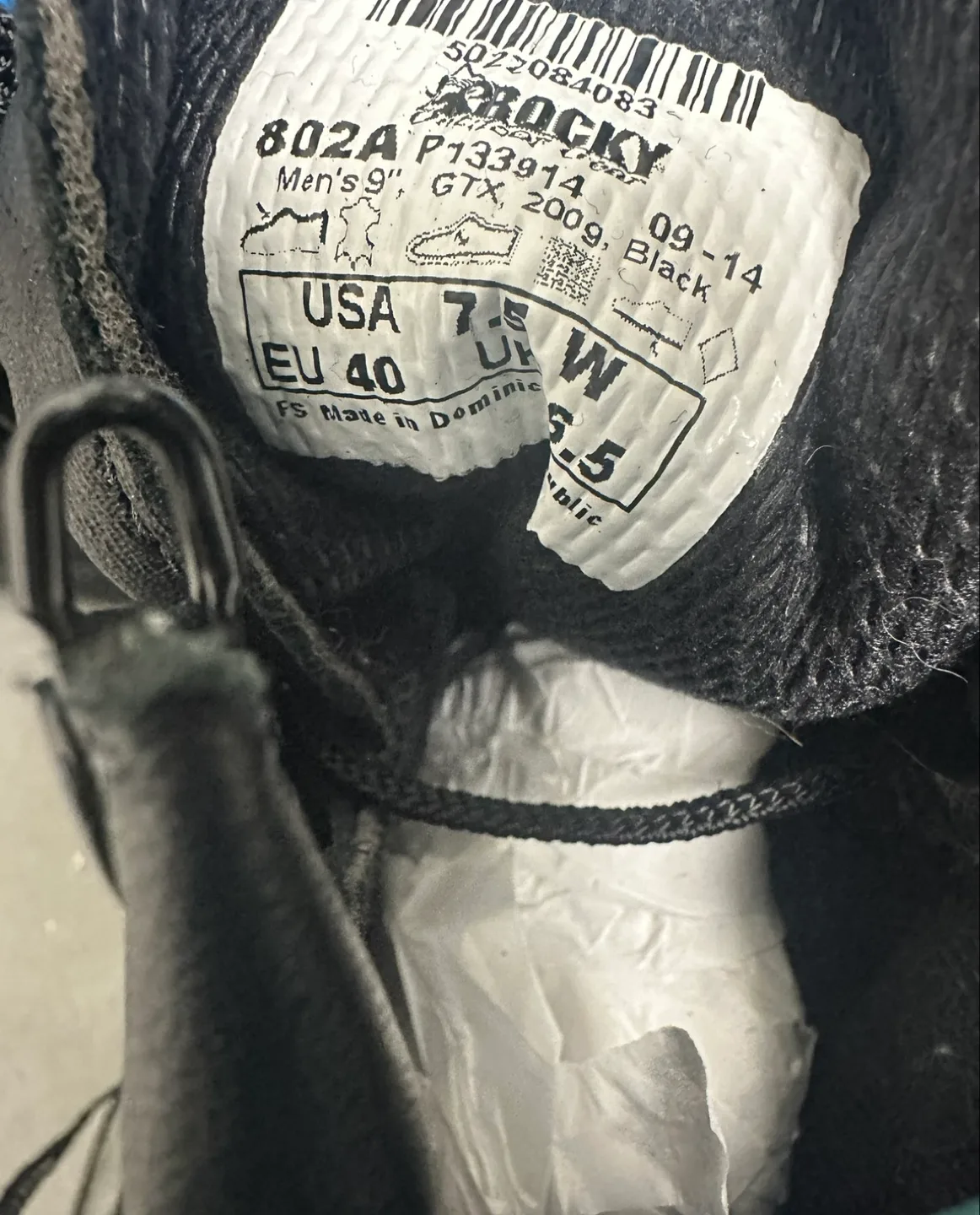 Safety boot: Rocky Men's GTX 802A Black Leather Boots - Size 7.5 image indicator(4)