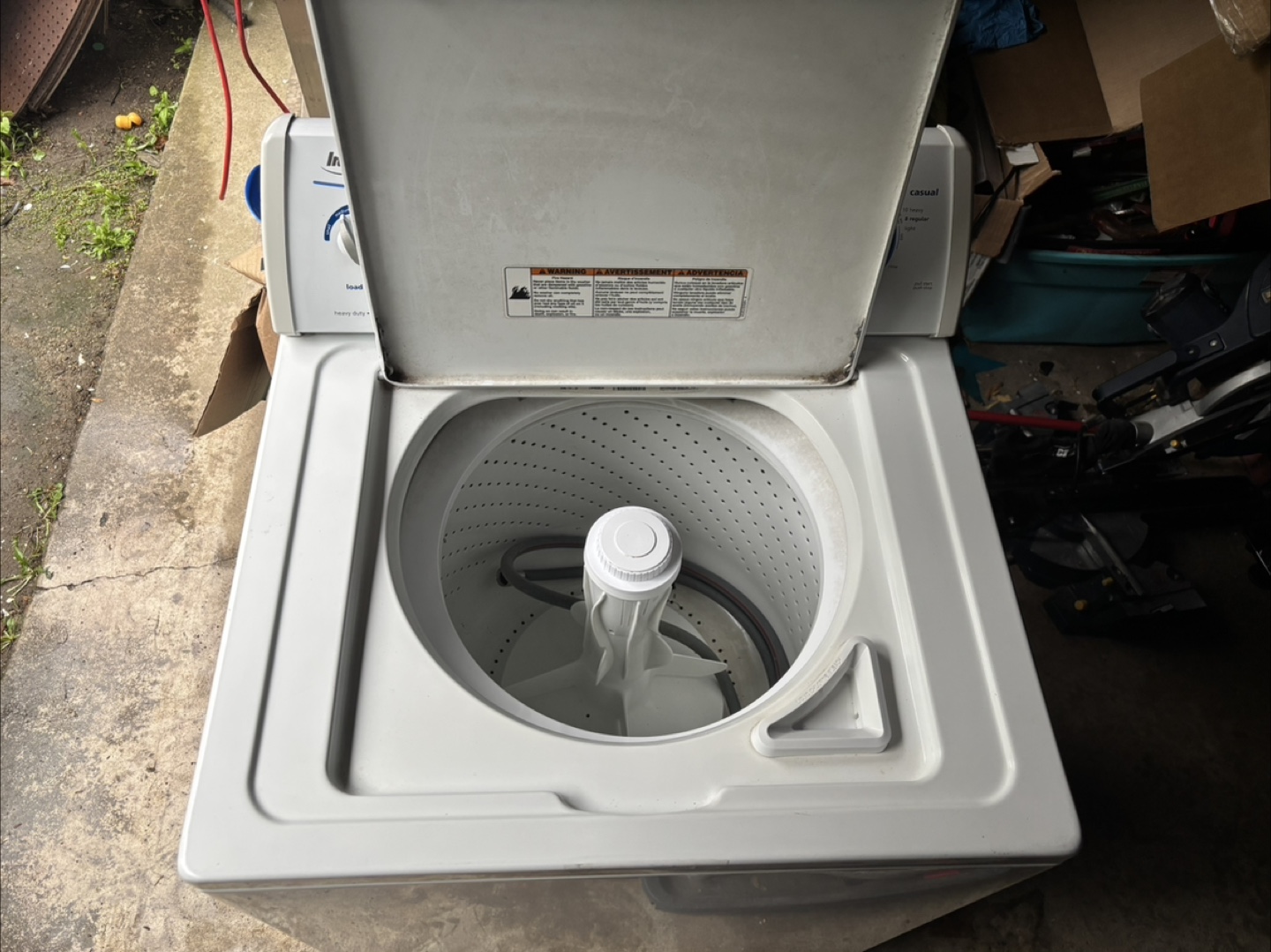 Inglis Super Capacity Top Load Washer - photo 3