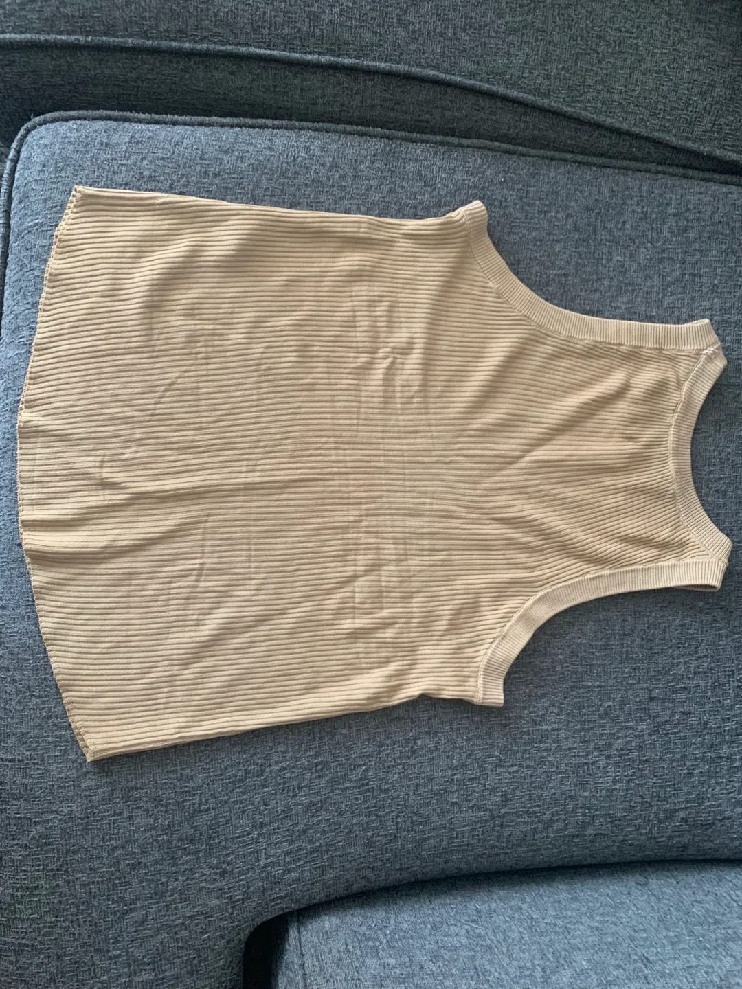Zara Beige Ribbed Tank Top - Size Small image indicator(3)