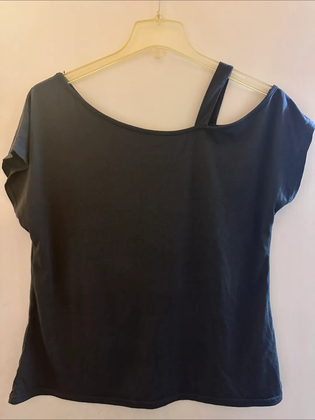 Women off Shoulder Top - size large thumbnail