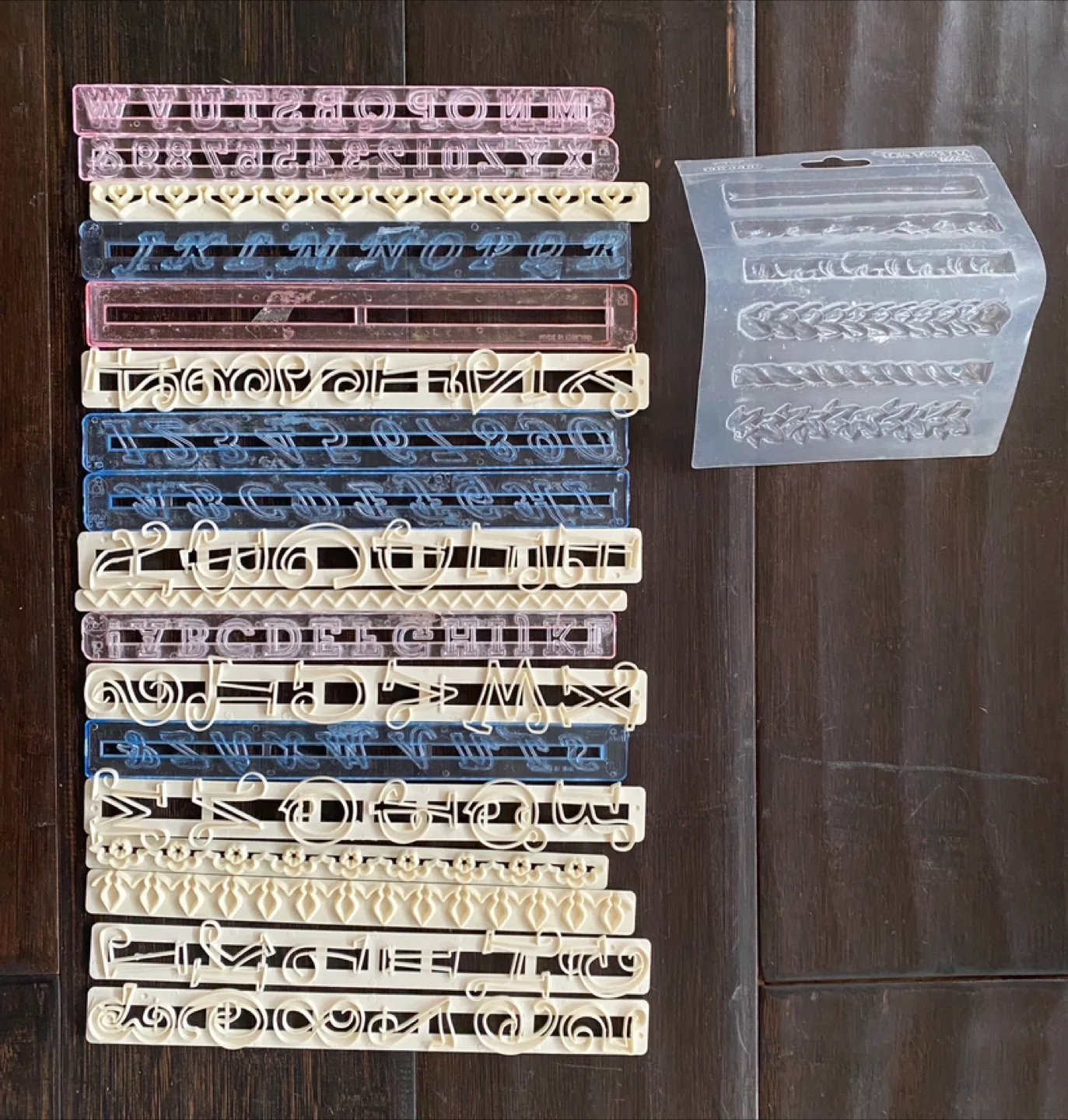 Cake Design Equipment - Assorted image indicator(4)