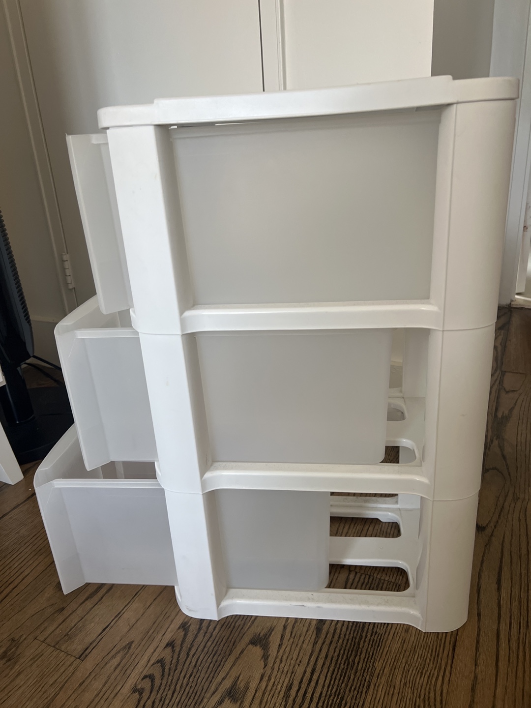 White 3-Drawer Plastic Organizer - photo 2