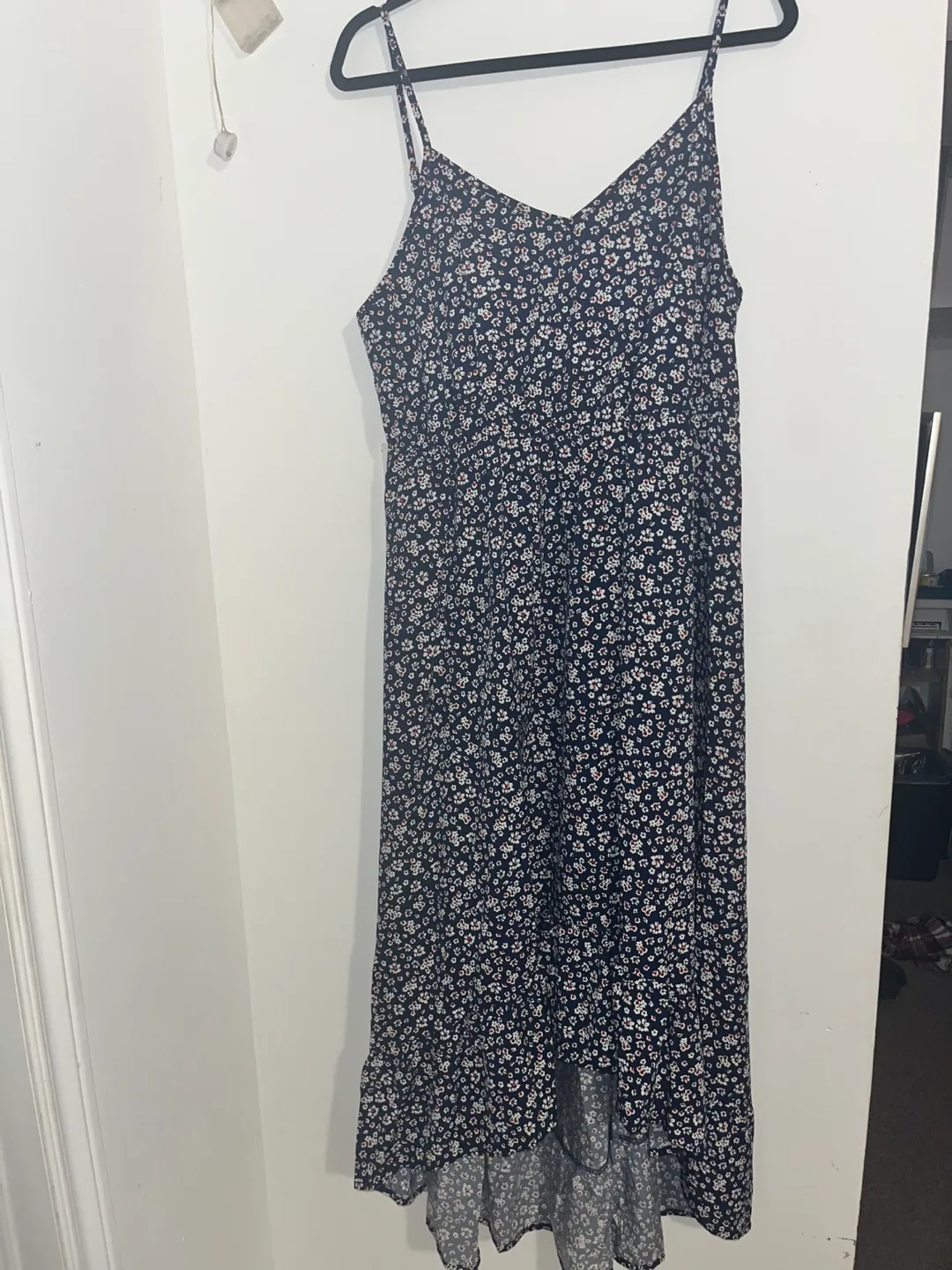 Floral midi dress image indicator(2)