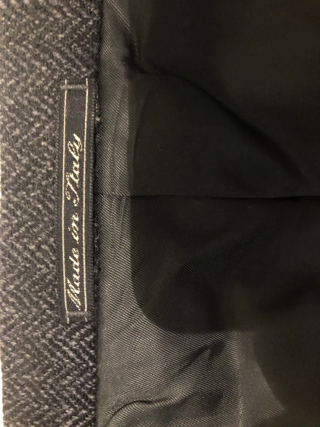 #freecycle Men's Suit image indicator(4)