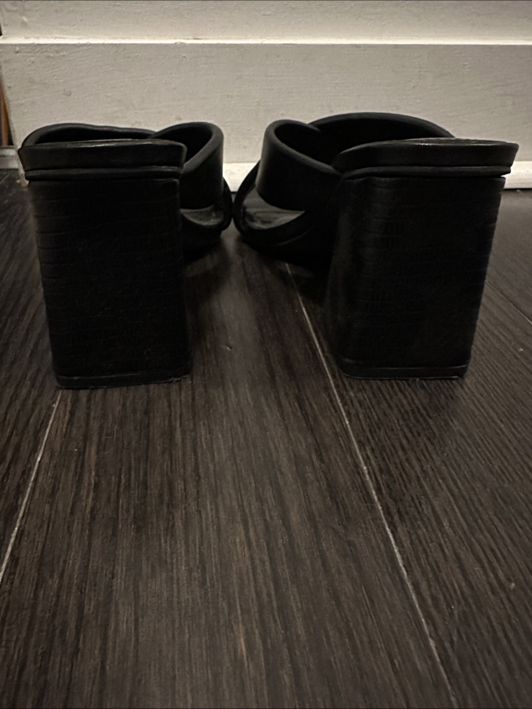 AK Anne Klein Black Leather Cross-Strap Block Heel Mules - photo 3
