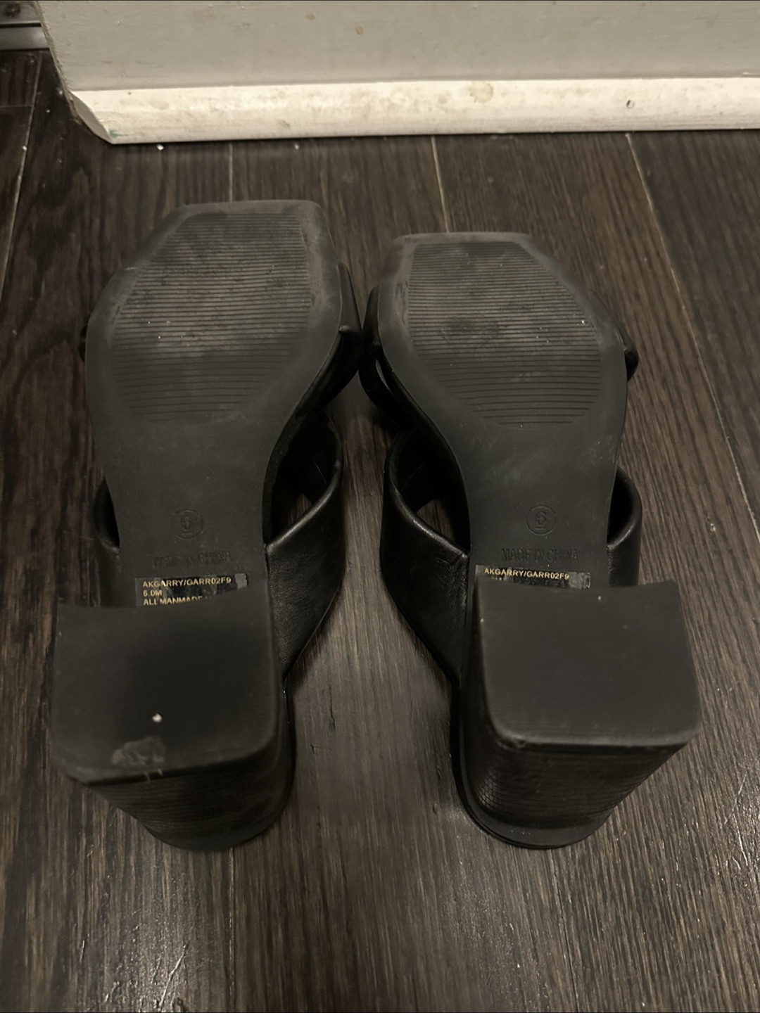 AK Anne Klein Black Leather Cross-Strap Block Heel Mules - photo 5