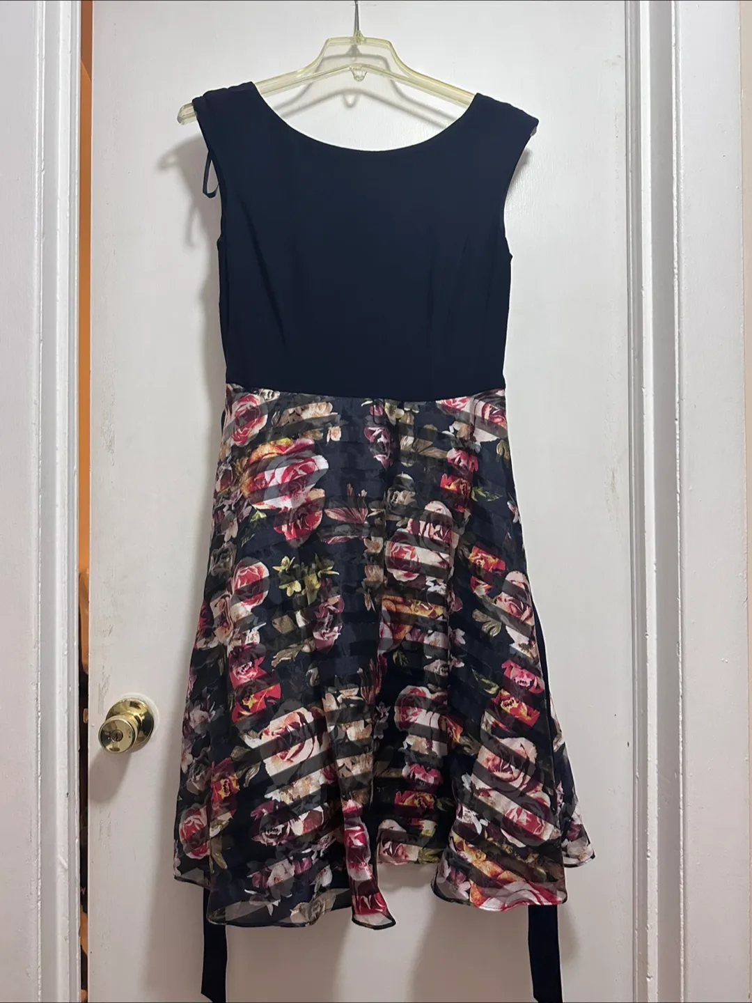 Floral Print Fit and Flare Dress size 10 thumbnail