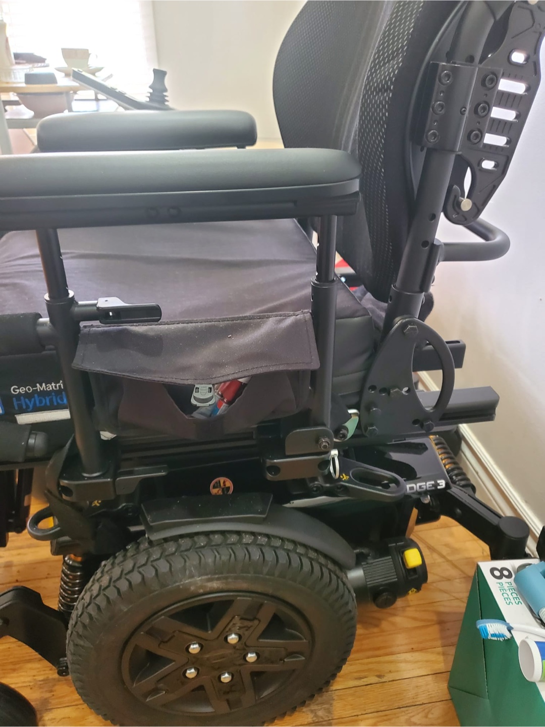 Quantum Q6 Edge HD Power Wheelchair - photo 2