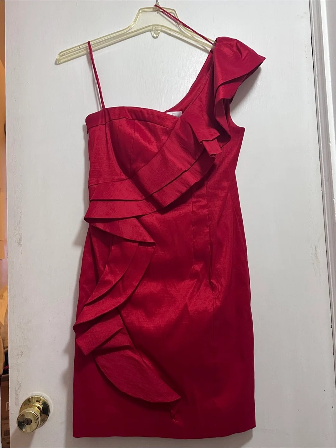 One Shoulder Mini prom Dress Size 10 thumbnail