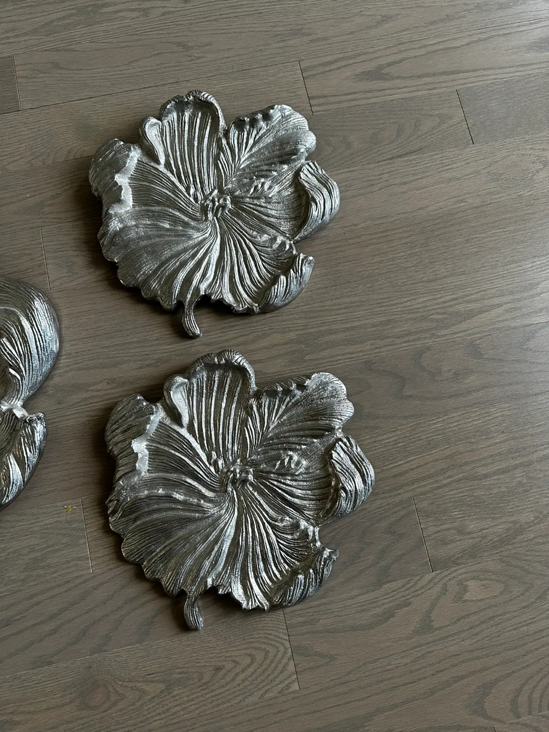 Set of Three Silver Metal Flower Wall Decor image indicator(3)