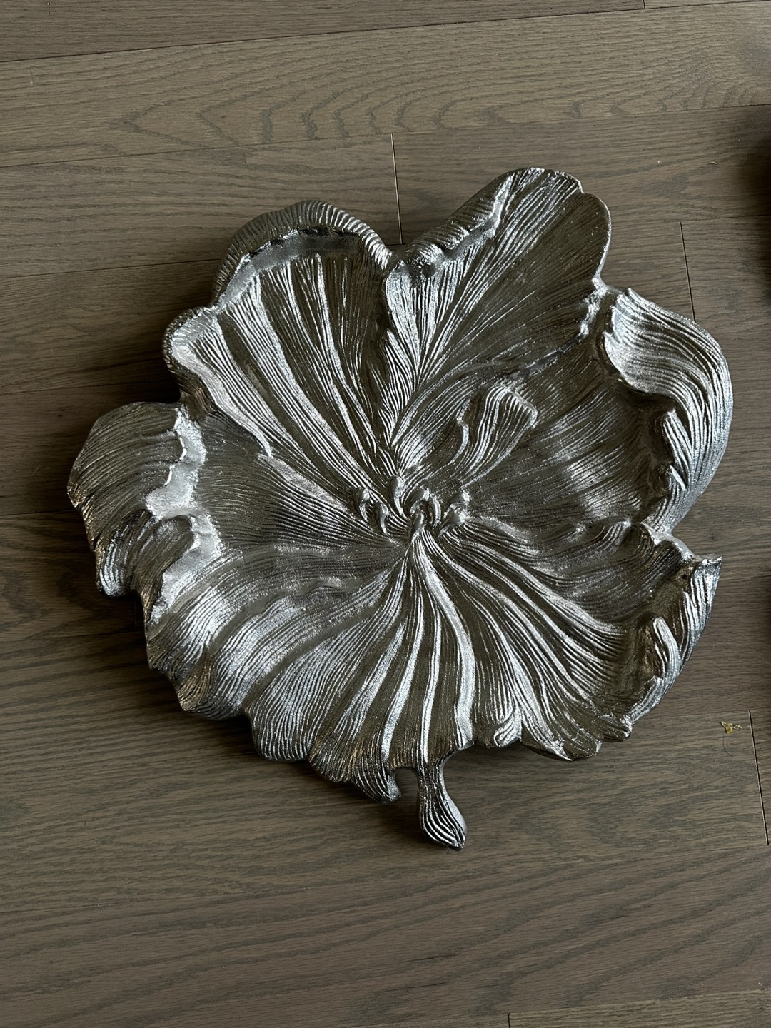 Set of Three Silver Metal Flower Wall Decor - photo 2