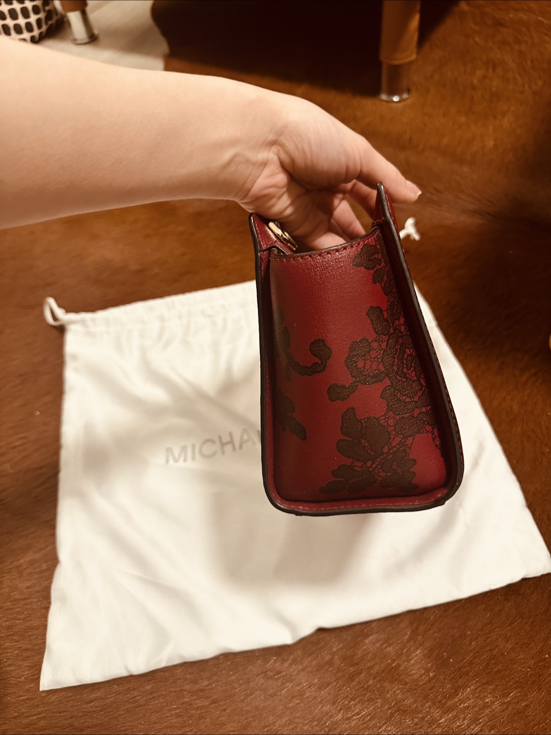 Michael Kors Red Lace Crossbody Bag - photo 4