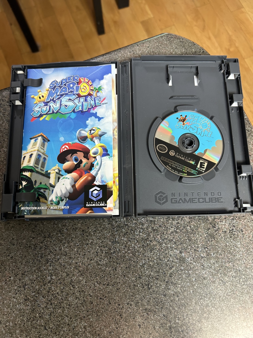 Super Mario Sunshine (Nintendo GameCube) - photo 2