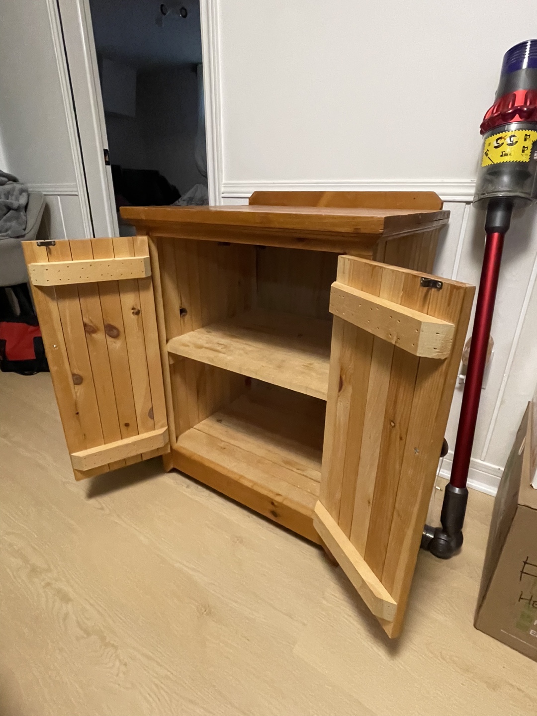 Solid Pine Wooden Cabinet - photo 3