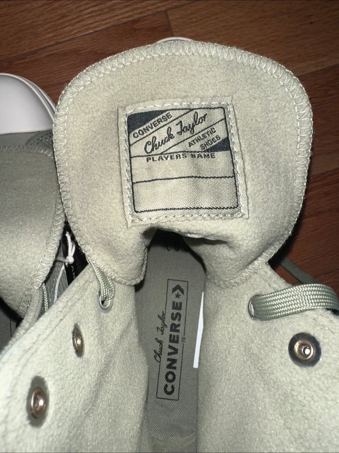 Converse Chuck heels Boots - size 7.5 image indicator(7)