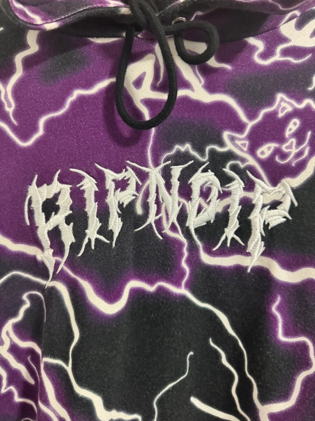 RipNDip Lord Nermal Lightning Hoodie - Size XL image indicator(2)
