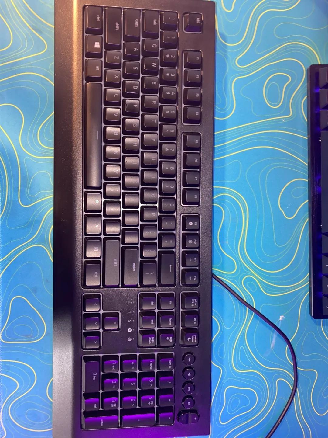 Razer Cynosa V2 RGB Gaming Keyboard - Black image indicator(2)