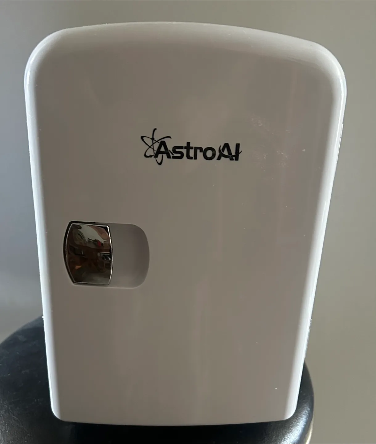 AstroAI Mini Fridge - Portable Cooler & Warmer